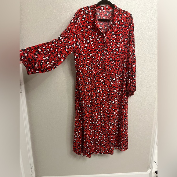 Oversized red and navy leopard dress - Picture 4 of 5